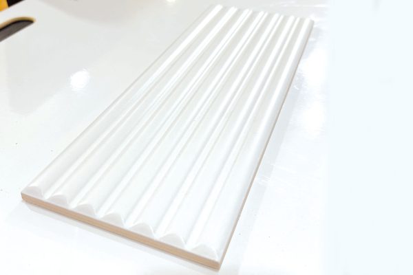 Atlas-White-Matt-02 12.3×35