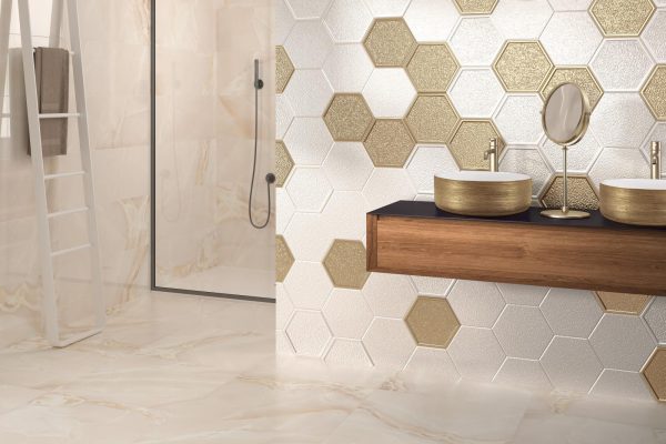 amb-majestic-nacar-deco-nacar-deco-gold-selene-light-30×90-2000x