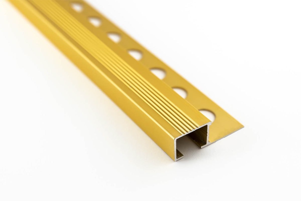 Стъпална лайсна златна 0PAINOR 2x250 - Image 1