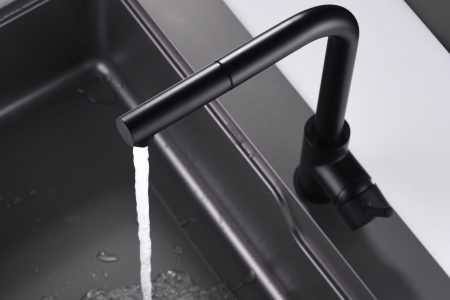 Кухненски смесител с изтеглящ се чучур Malta